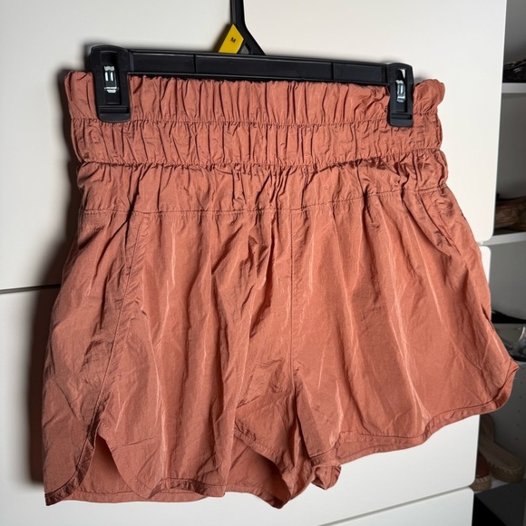 FP Movement by Free People Women's Peach Athletic Sport Shorts Size Large - Picture 5 of 8